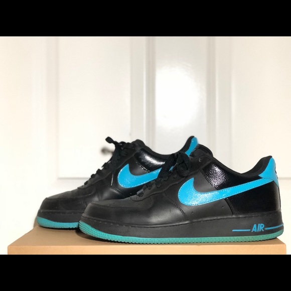Nike Air Force 1 Black and Blue Limited Edition - Picture 1 of 5